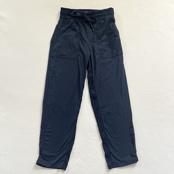 Lululemon Women True Navy Blue Beyond The Studio Crop Pants Drawstring W6BJBS 4